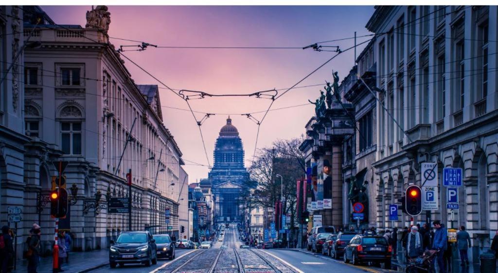 Comme A La Maison Brüsszel Kültér fotó